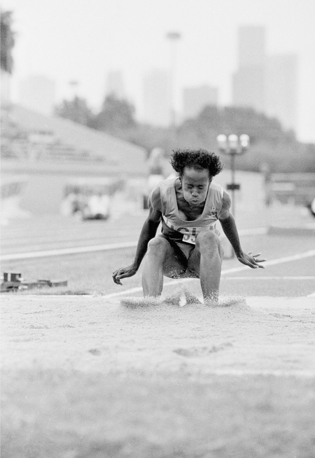 Watch Jackie Joyner-Kersee 6 Olympic medals in athletics video Watch Jackie Joyner-Kersee 6 Olympic medals in athletics video